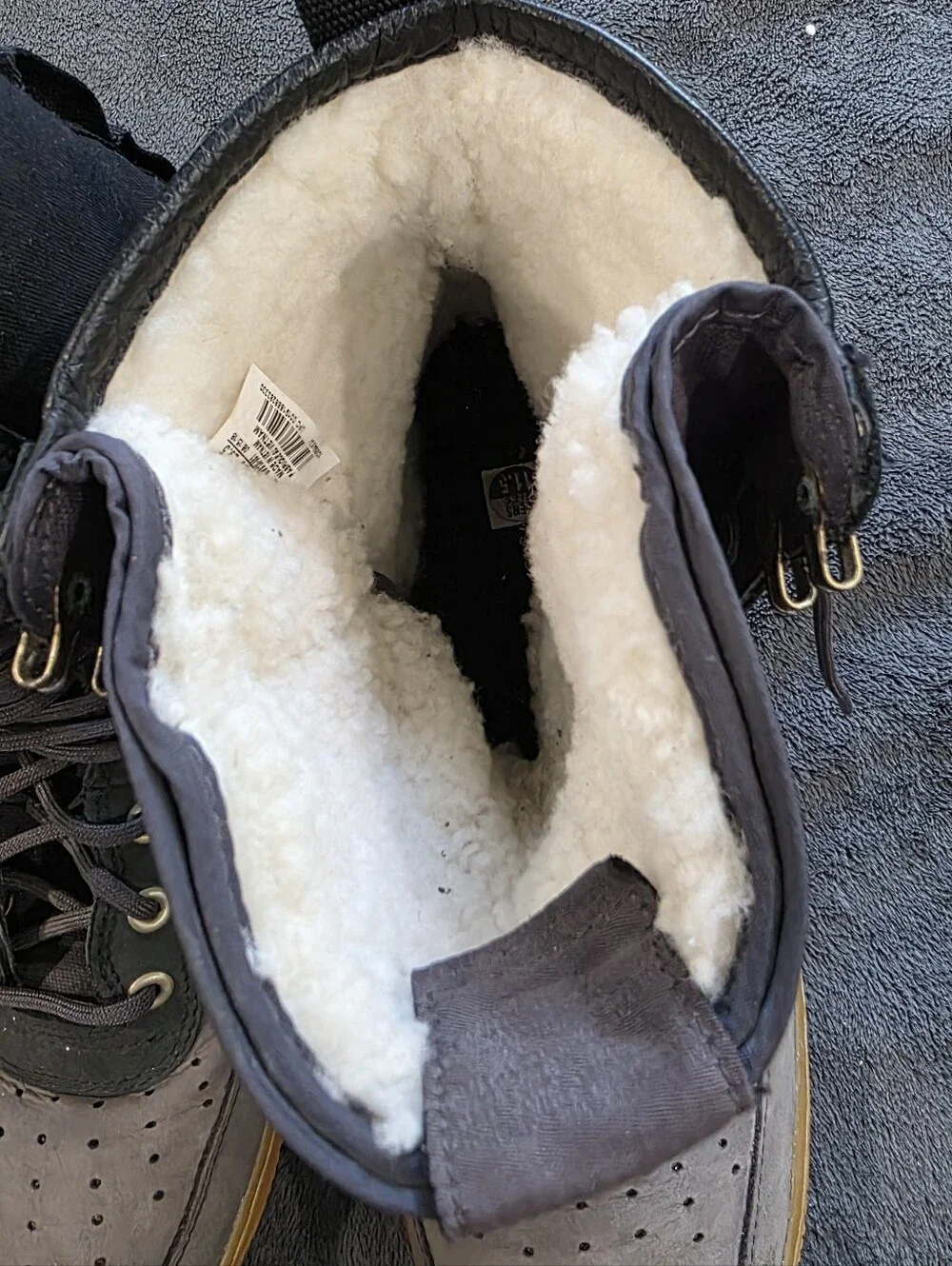 Men’s Nike SF Air Force One Premium Sherpa Sneakers Boots Size 11.5 - Picture 3 of 11